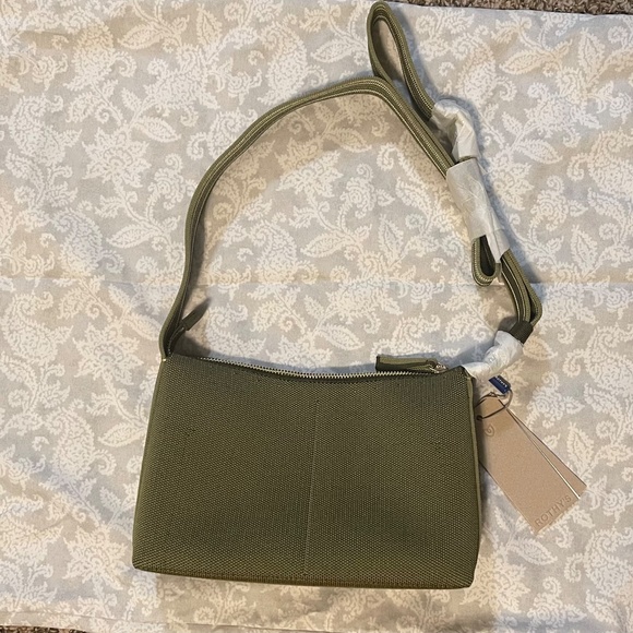NEW IN BOX Rothys The Casual Crossbody Evergreen - Picture 4 of 6